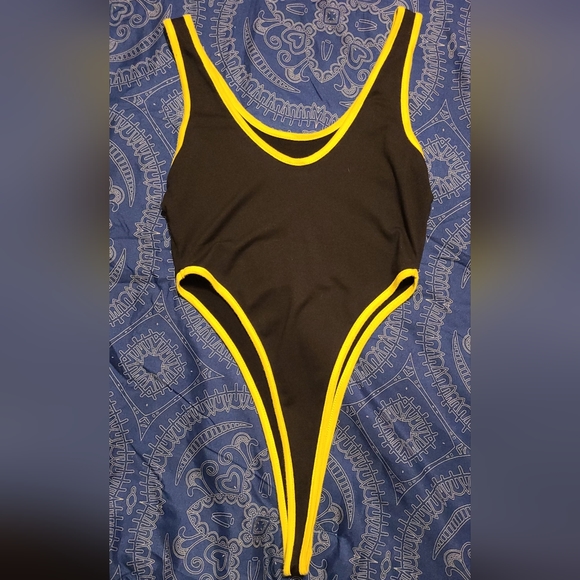 Tops - Bodysuit